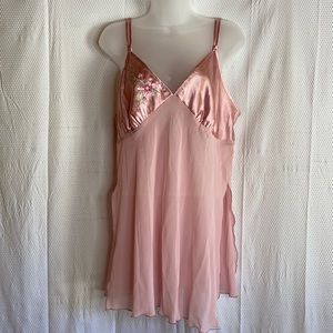 NWOT Babydoll Lingerie California Dynasty Size L